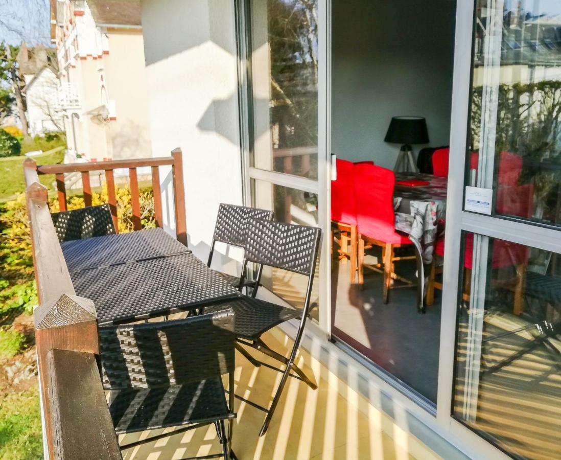 Cabourg Centre, Appartement Pour 4 Personnes A 100M De La Mer Exterior foto